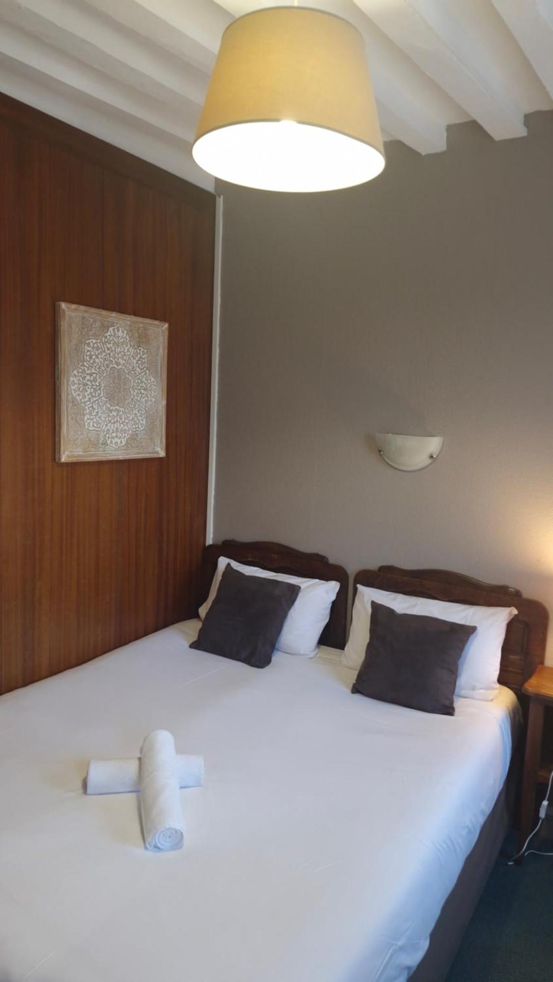 Hotel Saint Etienne كان المظهر الخارجي الصورة